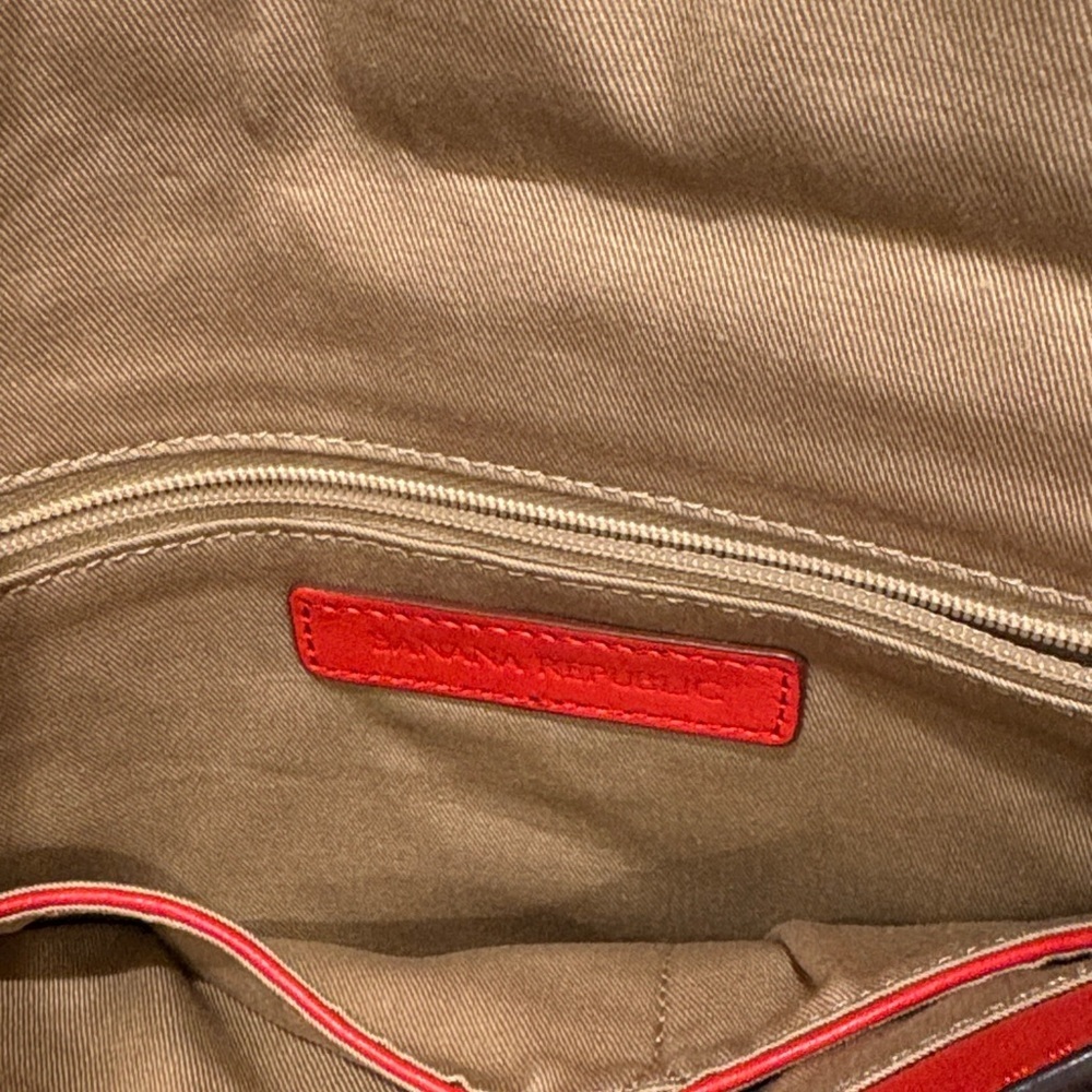 Banana Republic Red and Pink Shoulder Bag - Picture 5 of 5